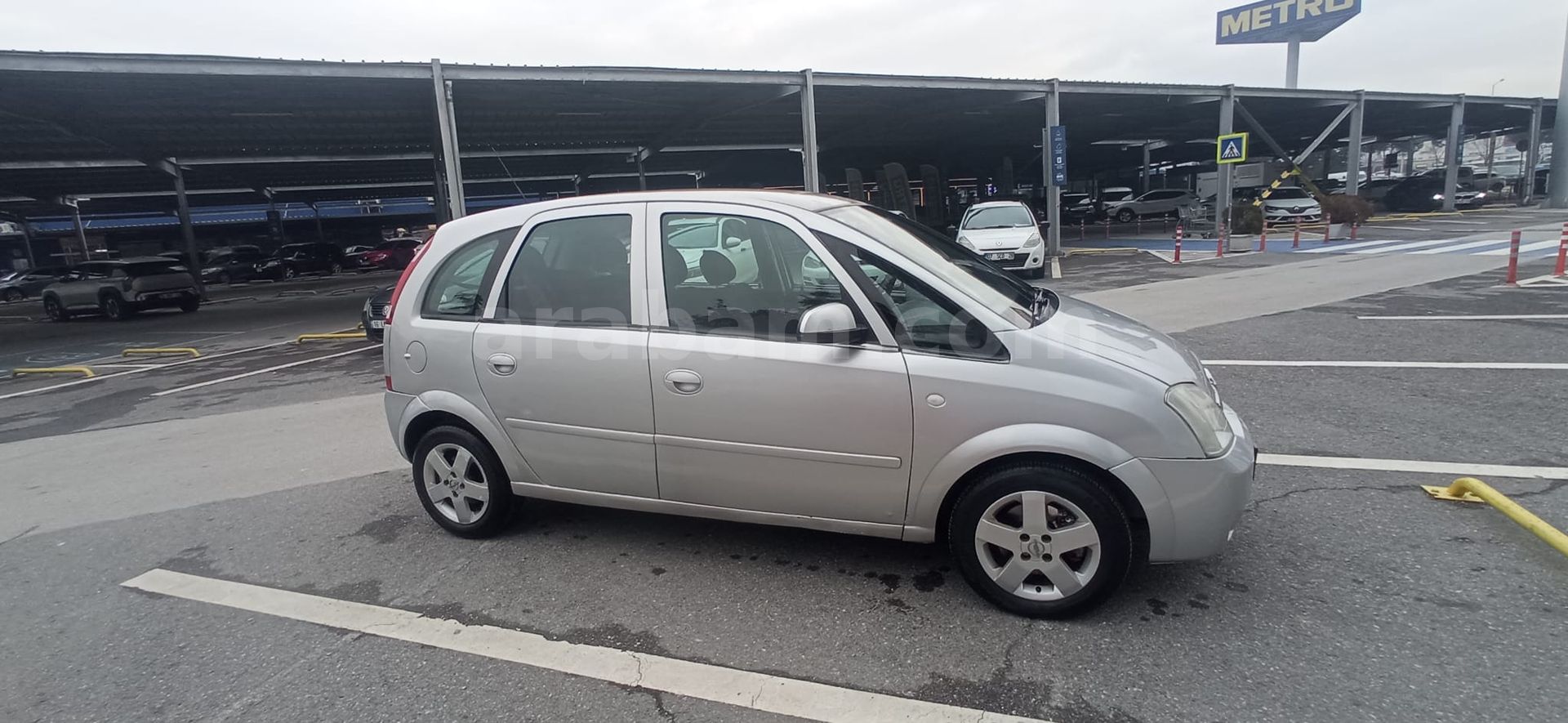 Miページ Sahibinden Opel Meriva 1.6 Enjoy 2004 Model Bursa 174.000 km Gri