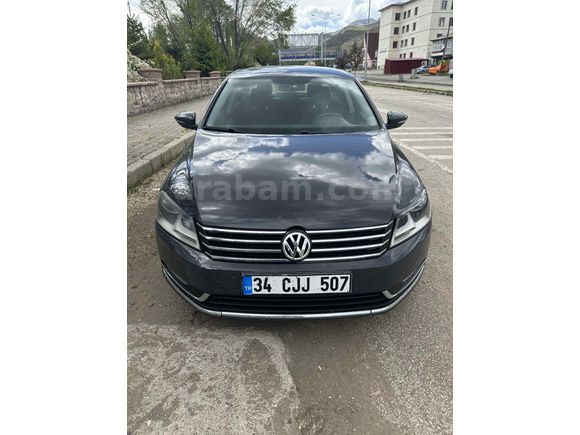 Sahibinden Volkswagen Passat 1.6 TDi BlueMotion Trendline 2014 Model  293.000 km Gri (titanyum)