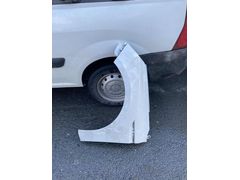 Renault Megane 4 beyaz sol ön çamurluk
