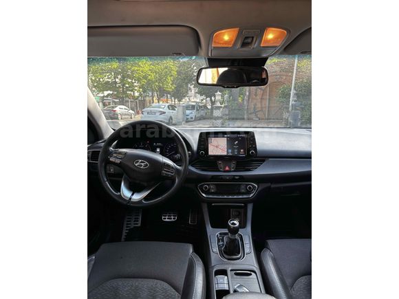 Sahibinden Hyundai i30 1.6 CRDi Elite Plus 2018 Model 