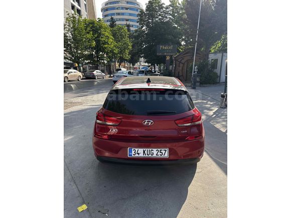 Sahibinden Hyundai i30 1.6 CRDi Elite Plus 2018 Model 