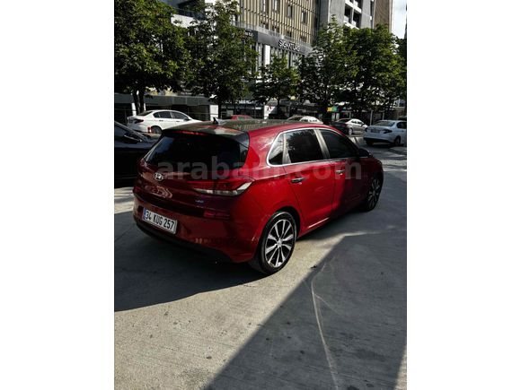 Sahibinden Hyundai i30 1.6 CRDi Elite Plus 2018 Model 