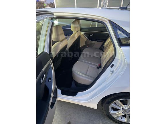 Sahibinden Hyundai i30 1.6 CRDi Elite 2013 Model 