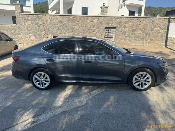 Galeriden Skoda Octavia 1.0 e-Tec Premium 2020 Model Ankara 117.711 km Gri