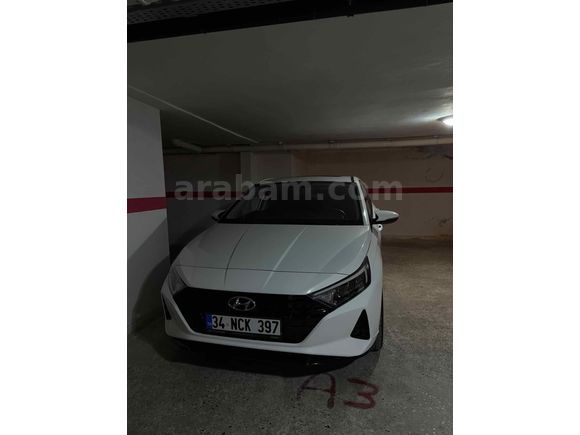 Sahibinden Hyundai i20 1.4 MPI Style Plus 2022 Model 