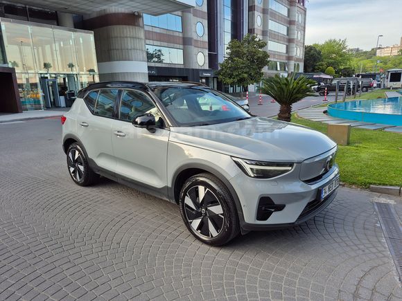 DOKTORDAN SATILIK 252 HP UZUN MENZİLLİ DÜŞÜK KM GARAJ ARABASI