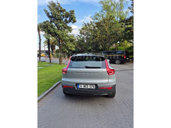 DOKTORDAN SATILIK 252 HP UZUN MENZİLLİ DÜŞÜK KM GARAJ ARABASI