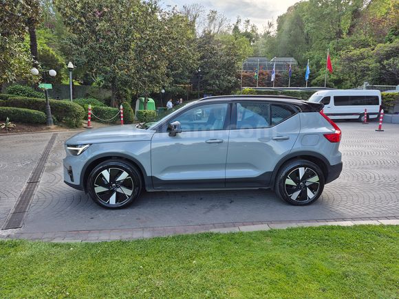 DOKTORDAN SATILIK 252 HP UZUN MENZİLLİ DÜŞÜK KM GARAJ ARABASI