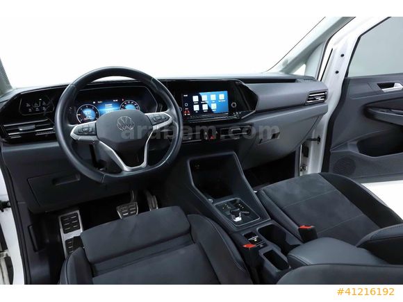 BOYASIZ 2023 CADDY DSG CAM TAVANLI 59000 KİOLMETREDE