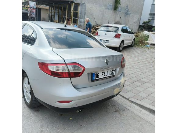 Sahibinden Renault Fluence 1.6 Dynamique 2011 Model