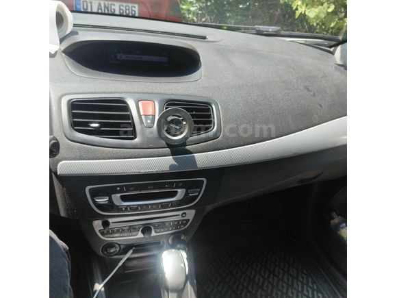 Sahibinden Renault Fluence 1.6 Dynamique 2011 Model