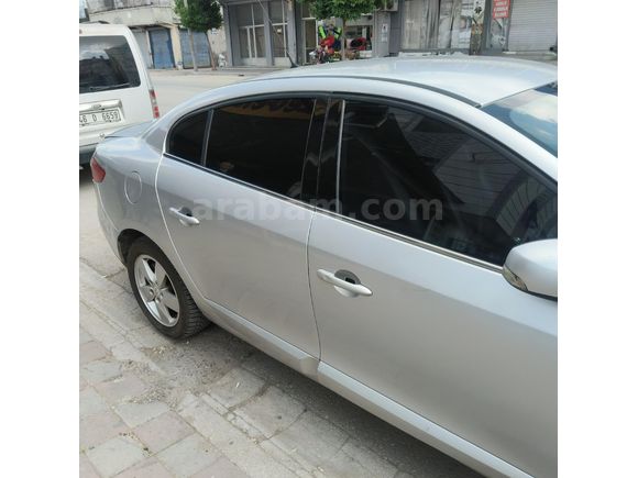 Sahibinden Renault Fluence 1.6 Dynamique 2011 Model