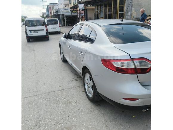 Sahibinden Renault Fluence 1.6 Dynamique 2011 Model