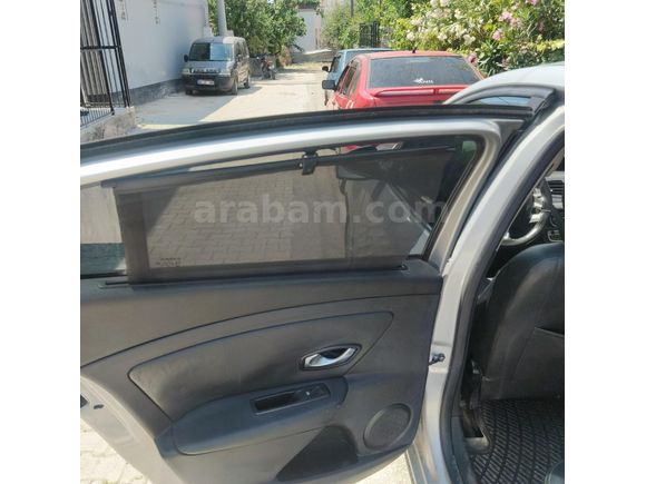 Sahibinden Renault Fluence 1.6 Dynamique 2011 Model