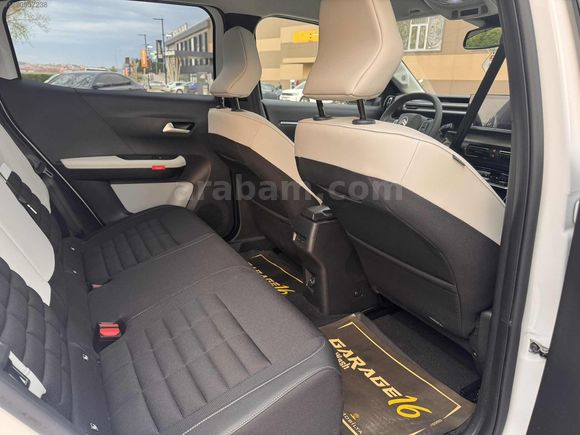 Citroen E-C3 AirCross siyah tavan Hatasız