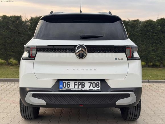 Citroen E-C3 AirCross siyah tavan Hatasız