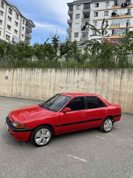 /////ÇOK ACiLL SATILIK MAZDA 323\\\\\ 1