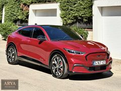 SIFIR AYARINDA AWD 370 BG 4X4 PREMİUM CAM TAVAN KIRMIZI MUSTANG