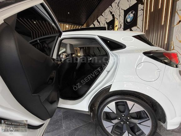 2025 PUMA-E CAM TAVAN BEYAZ HATASIZ_ÖZ SERVET_