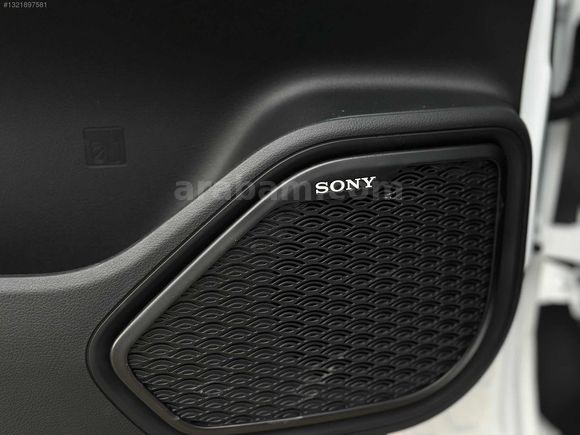 DEĞİŞENSİZ BOYASIZ TRAMERSİZ 2024 MODEL 21 BİN KM'DE CHERY