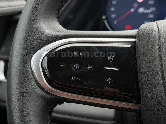 DEĞİŞENSİZ BOYASIZ TRAMERSİZ 2024 MODEL 21 BİN KM'DE CHERY