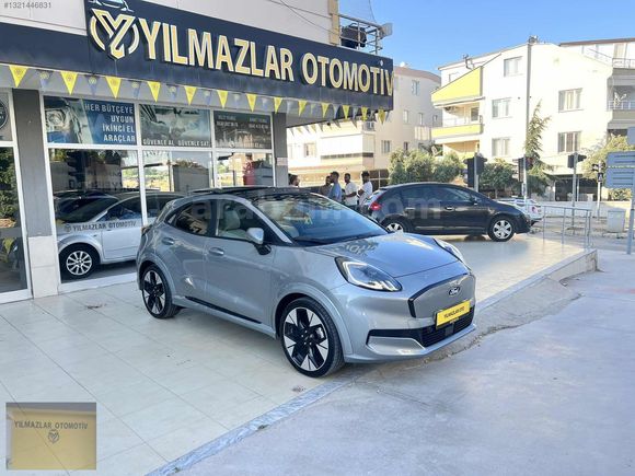 Cam tavanlı 2025 LANSMAN RENGİ ELEKTİRKLİ FORD PUMA 9 BİN KM