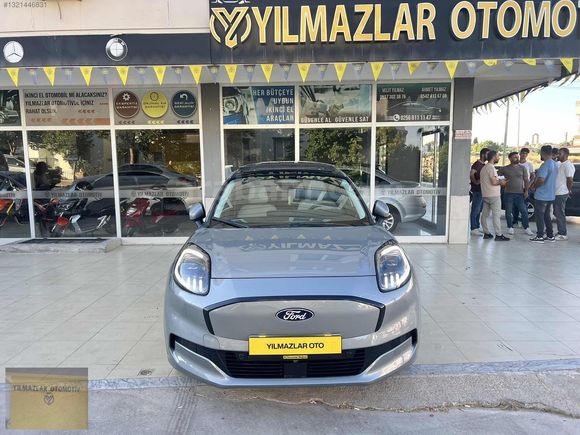 Cam tavanlı 2025 LANSMAN RENGİ ELEKTİRKLİ FORD PUMA 9 BİN KM