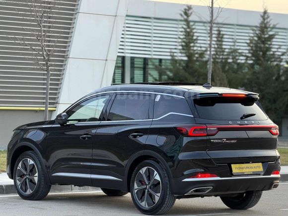 DEĞİŞENSİZ BOYASIZ TRAMERSİZ 2025 MODEL 14 BİN KM'DE CHERY