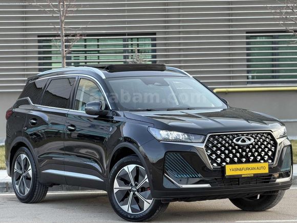 DEĞİŞENSİZ BOYASIZ TRAMERSİZ 2025 MODEL 14 BİN KM'DE CHERY
