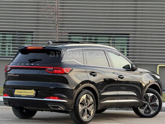 DEĞİŞENSİZ BOYASIZ TRAMERSİZ 2025 MODEL 14 BİN KM'DE CHERY