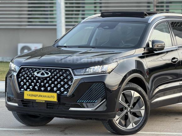 DEĞİŞENSİZ BOYASIZ TRAMERSİZ 2025 MODEL 14 BİN KM'DE CHERY