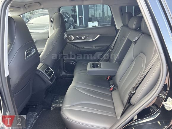 **KK 12 AY TAKSİT İMKANI**TEKBAŞ 2.EL ADANA'DAN CHERY TIGGO 8
