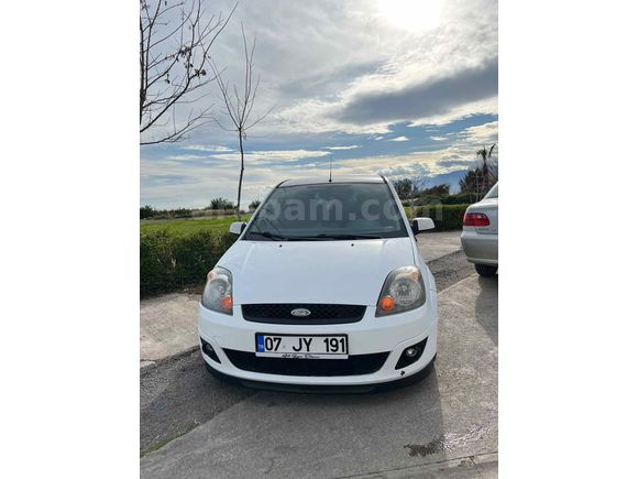 Sahibinden Ford Fiesta 1.4 TDCi Comfort 2007 Model 