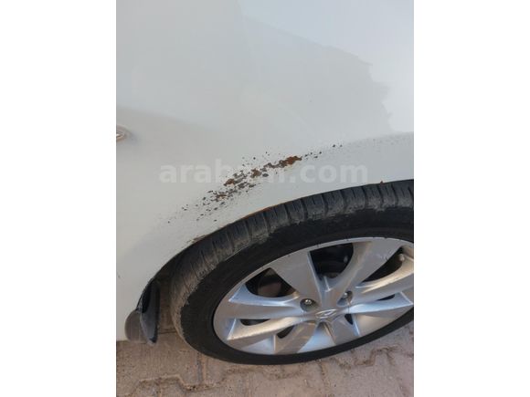 Sahibinden Hyundai Accent Blue 1.6 CRDI Mode Plus 2013 Model  152.500 km Beyaz