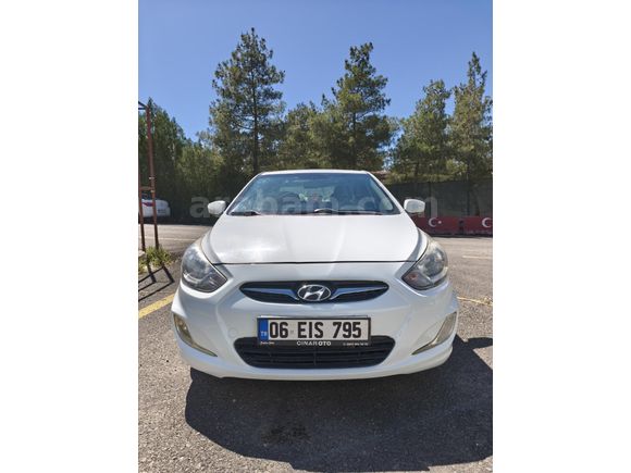 Sahibinden Hyundai Accent Blue 1.6 CRDI Mode Plus 2013 Model  152.500 km Beyaz