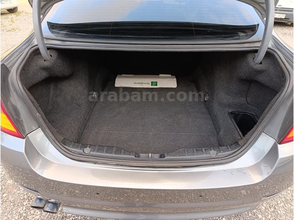 DEĞERİNİ BİLENE 2012 BMW F10 5 SERİSİ 520d PREMİUM