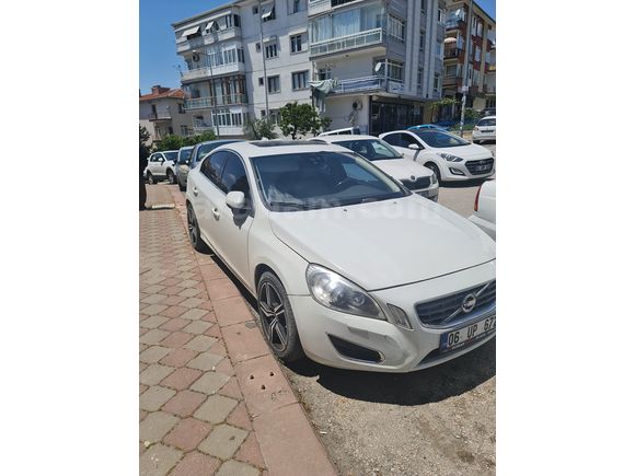 Sahibinden Volvo S60 2.0 T Premium 2011 Model 