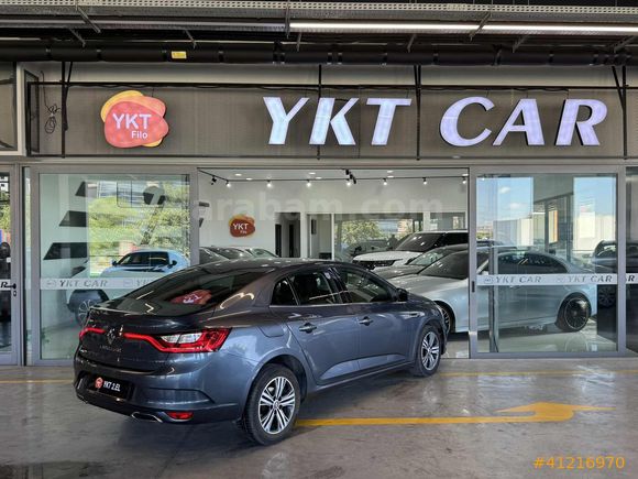 YKTCAR AUTOGROSS'DAN 2023 MEGANE TOUCH 89.857 KM'DE