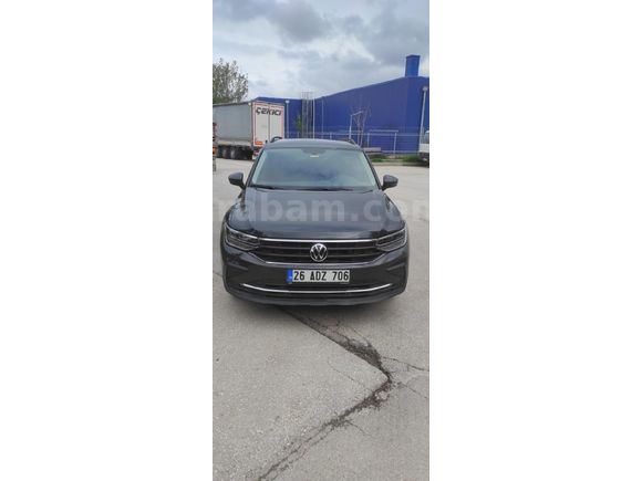 Sahibinden Volkswagen Tiguan 1.5 TSI Life 2021 Model