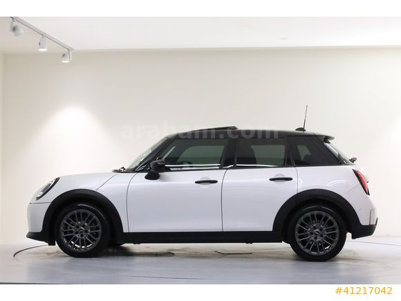 ÖZTORUN OTO - 2024 - MINI Cooper 1.5 - Favoured