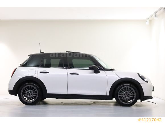 ÖZTORUN OTO - 2024 - MINI Cooper 1.5 - Favoured