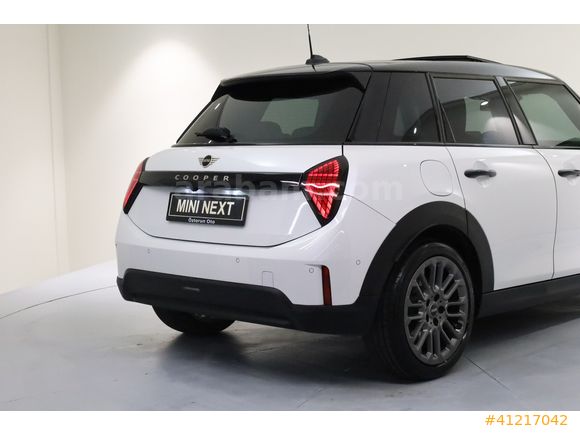 ÖZTORUN OTO - 2024 - MINI Cooper 1.5 - Favoured