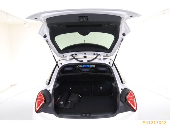 ÖZTORUN OTO - 2024 - MINI Cooper 1.5 - Favoured