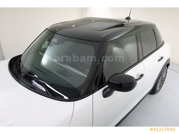 ÖZTORUN OTO - 2024 - MINI Cooper 1.5 - Favoured