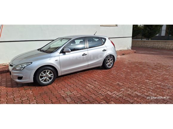 sahibinden satilik hyndai i30 1.6 crdi team