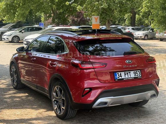 2019 Kia XCeed 1.6 CRDI PRESTIGE DESİGN HATASIZ