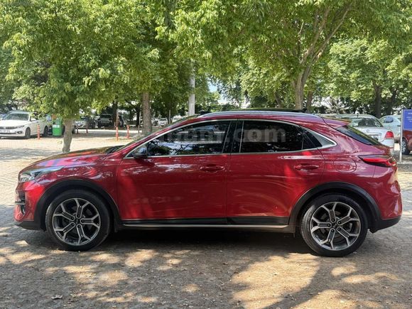 2019 Kia XCeed 1.6 CRDI PRESTIGE DESİGN HATASIZ