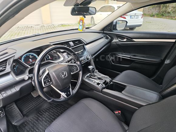 Sahibinden Honda Civic 1.6i VTEC Eco Executive 2017 Model