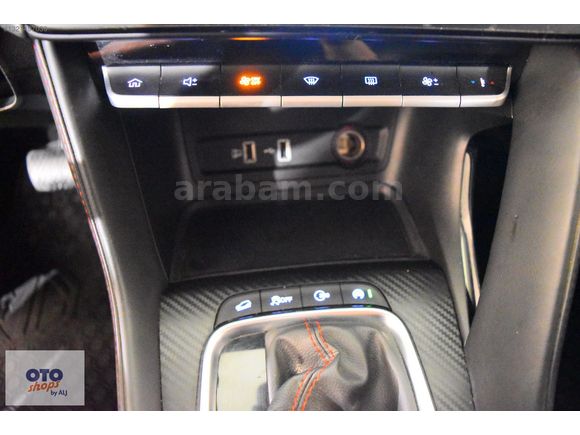 MG ZS 1.0 T-GDI Luxury Plus 111HP - 2023