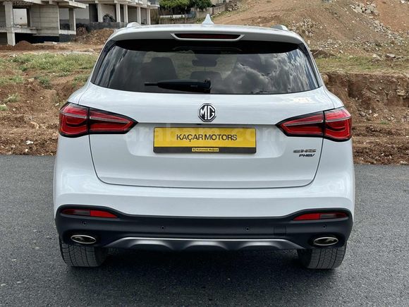 KA-CAR,DAN 2022 HATASIZ EHS 44BİN KM PLUG-IN HYBRİD LUXURY 258HP